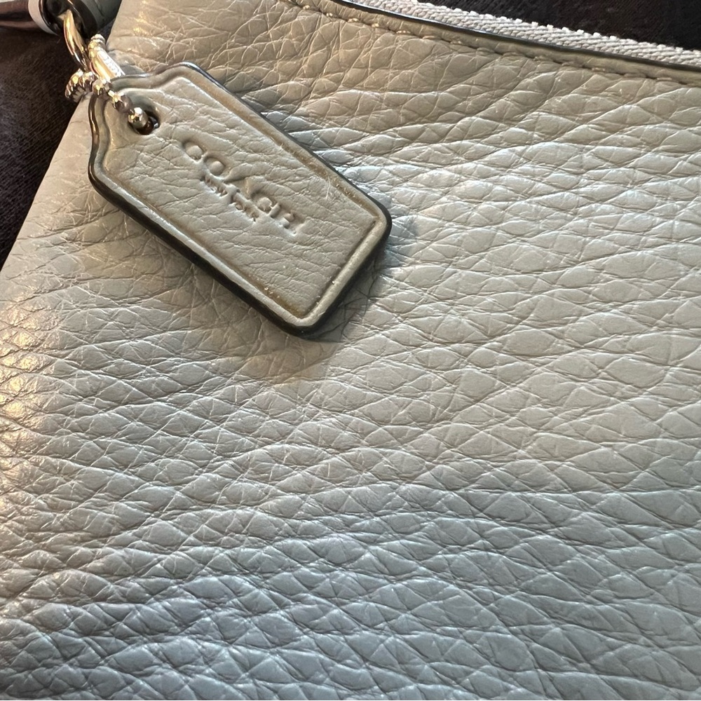 Coach Double Corner Zip Wristlet Pebbled Leather Light Blue - Picture 6 of 8